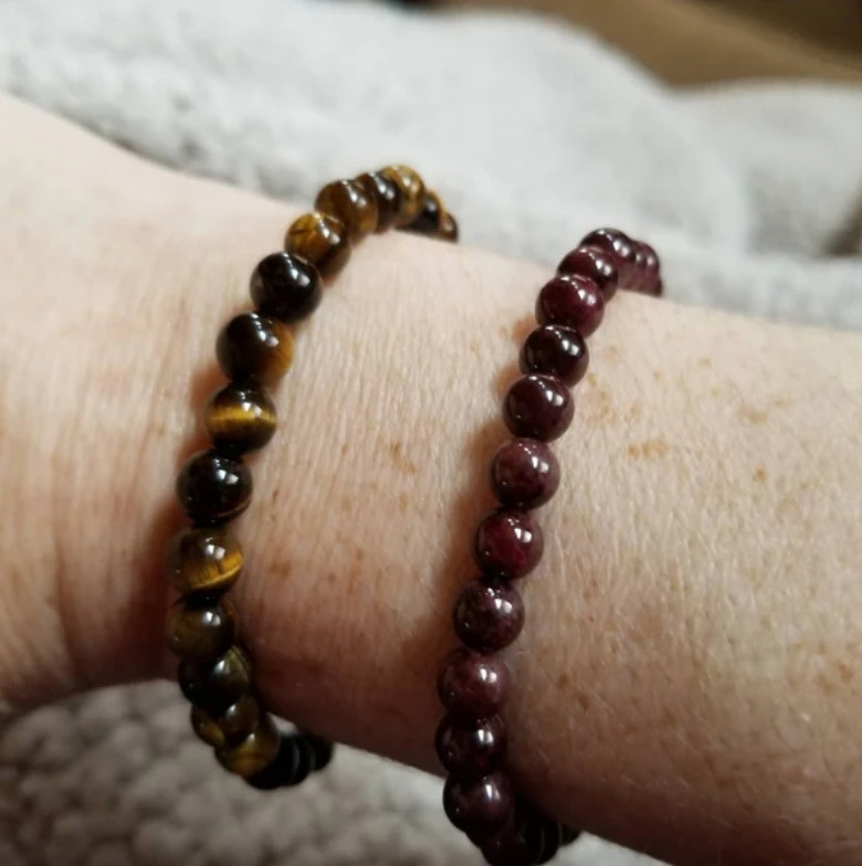 Handmade Natural Garnet Elastic Stretch Bracelet – 5mm Crystal Gemstone Bead