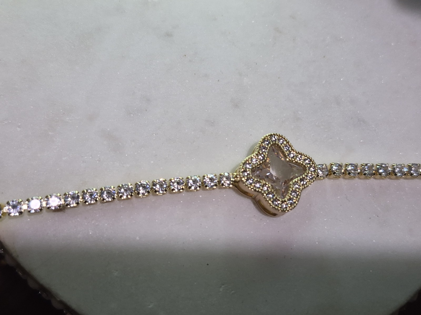 7in Tennis Bracelet With Cz Clover Gold Filled