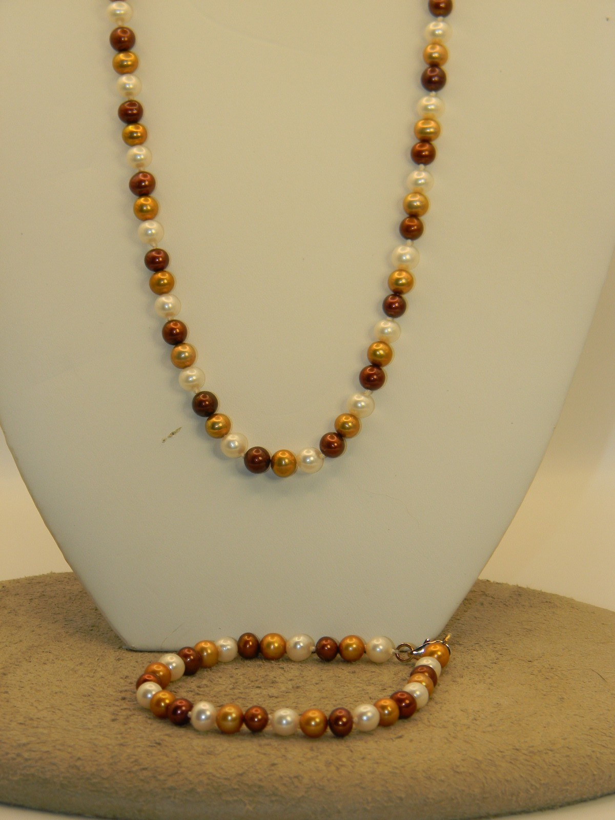 Danbury Mint White, Brown and Gold Pearl Necklace and Bracelet Set 925