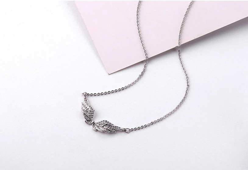 Silver Lovely Angel Wing Pave Cubic Zirconia Pendant Chain Necklace