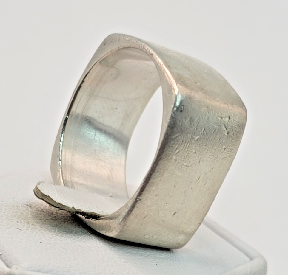 STUNNING .925 Vintage Sterling Silver Square Estate Ring Size 10.75