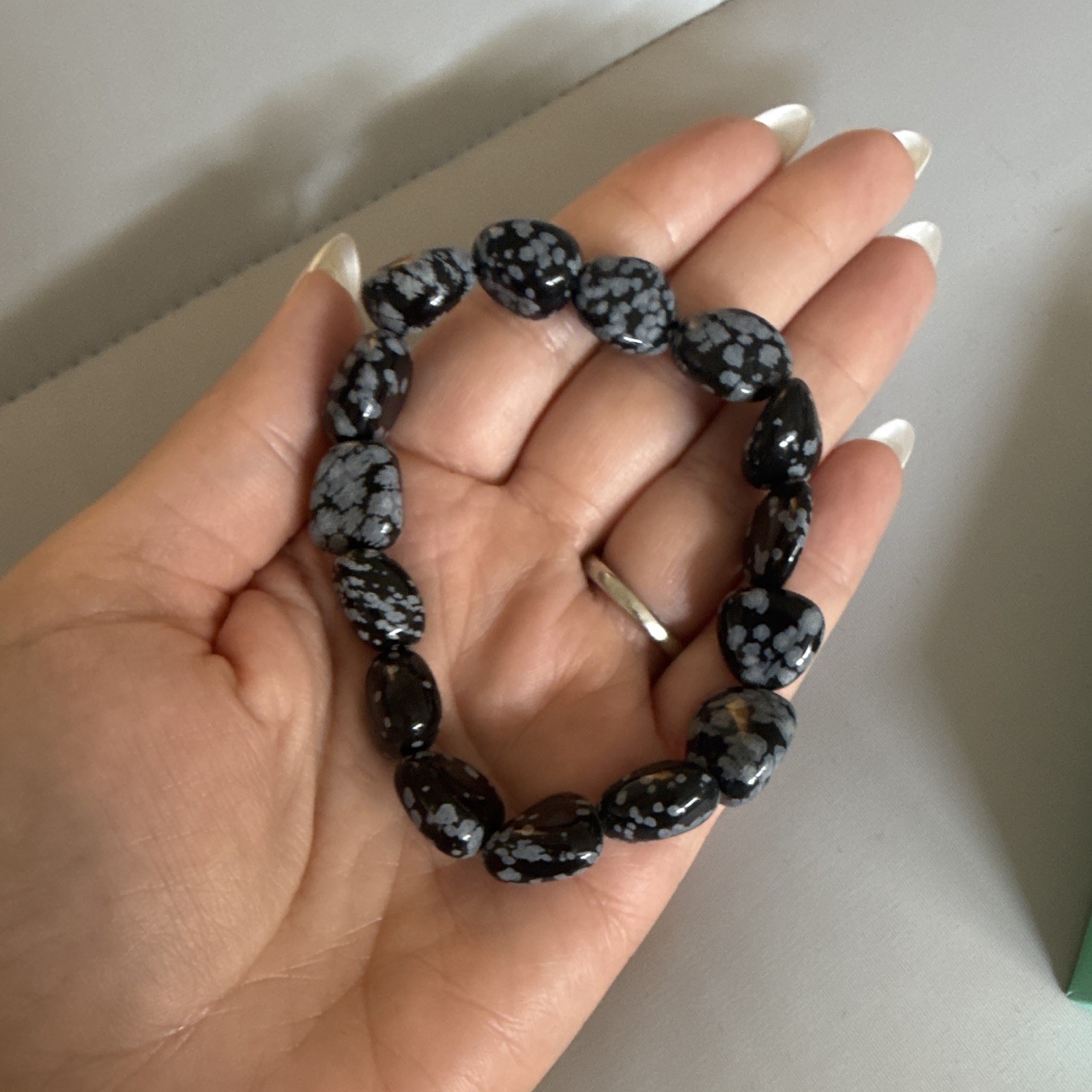 Black & Gray Snowflake Obsidian Pebble Beaded Stretch Bracelet, Oval Shape