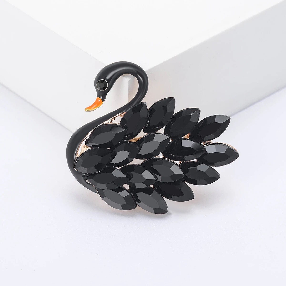 Pearl Swan Brooches for Women Men Rhinestone Animal Pins Friend Gifts Hot Sale