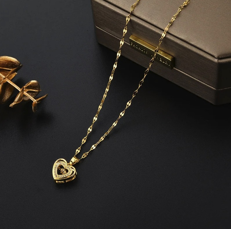 1pc Crystal Heart Pendant Necklace Stainless Steel Clavicle Chain – NEW