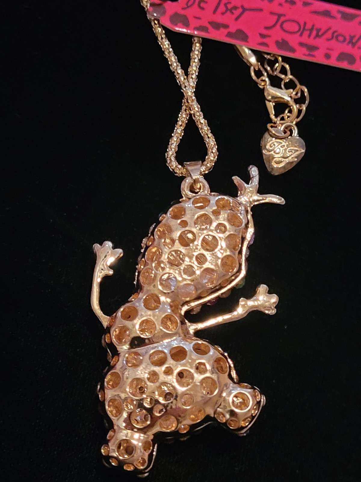 BETSEY JOHNSON OLAF PINK CRYSTAL Necklace FROZEN CHRISTMAS SNOWMAN PENDANT NWT