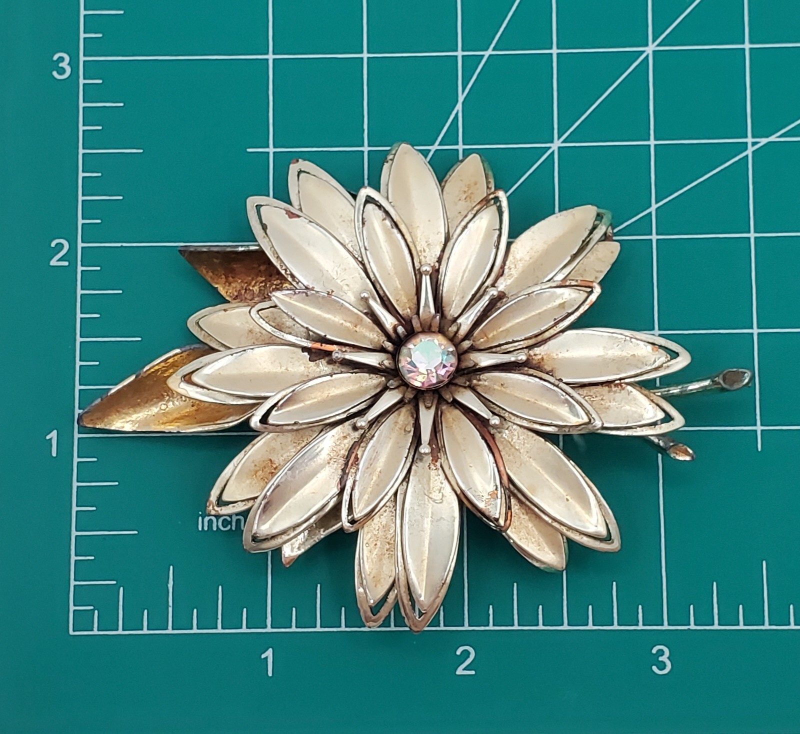 VTG Brooch 3.5in Large Gold Tone Flower Aurora Borealis 3D Layered REPAIRED READ
