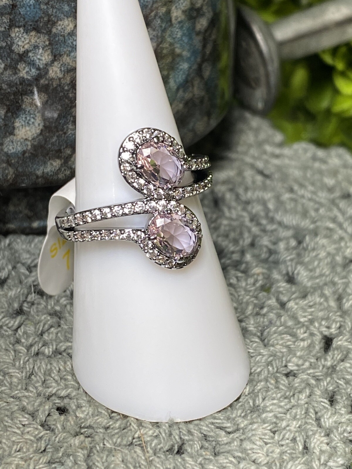 Bomb Party Ring 💍 Size 7 RBP8620 Say Yes To The Sparkle 🌸 Original Collection