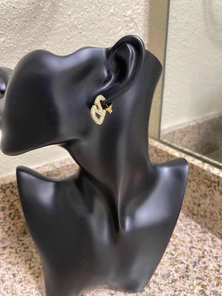 Durable, Lightweight And Long-lasting Fashion Earrings