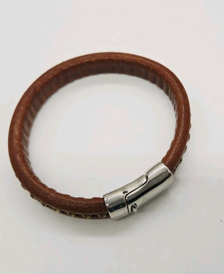 Brown Leather Bracelet rhinestone accent Magnetic Closure Womens 9 in