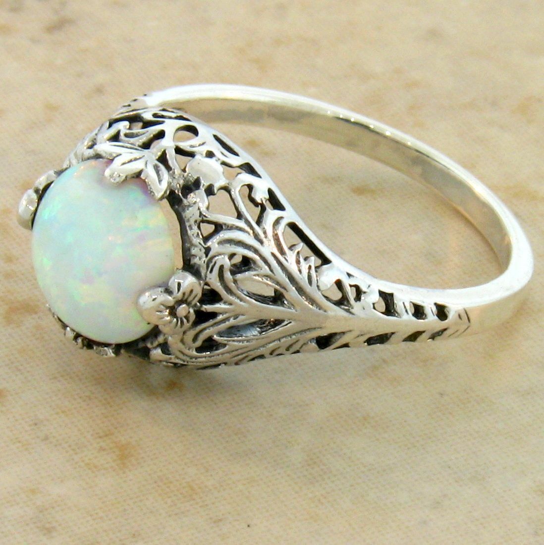 ANTIQUE STYLE 925 STERLING SILVER SOLITAIRE LAB-CREATED OPAL RING #640