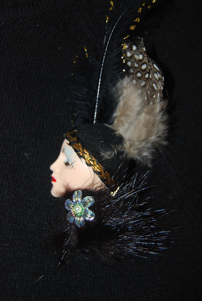 WONDERFUL VINTAGE SET OF THREE ASSORTED PINS OR BROOCHES AS PER PICTURES # M-003