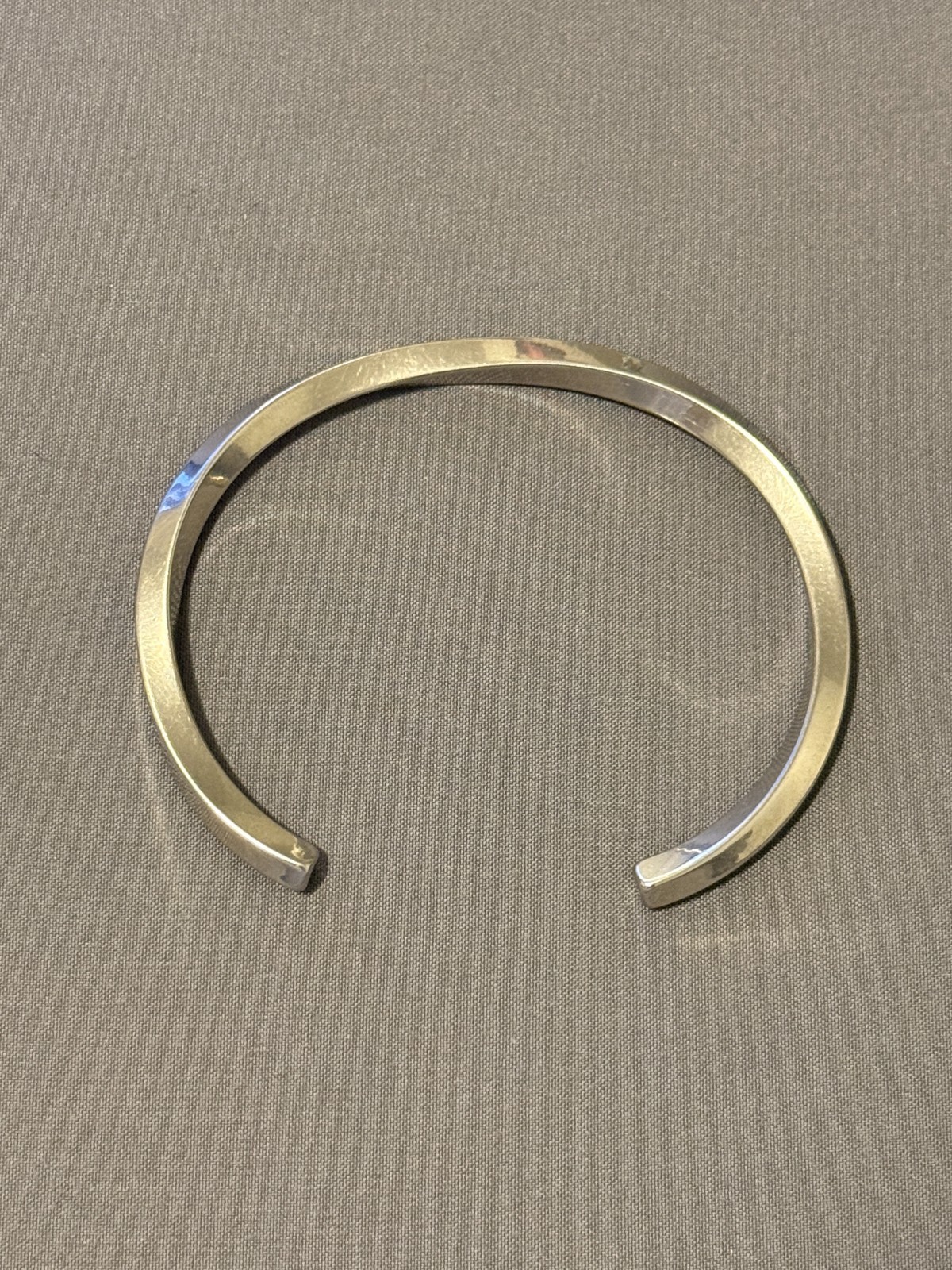 Unisex Stainless Steel Cuff Mobius Twist Bracelet, 6.5-7.5″