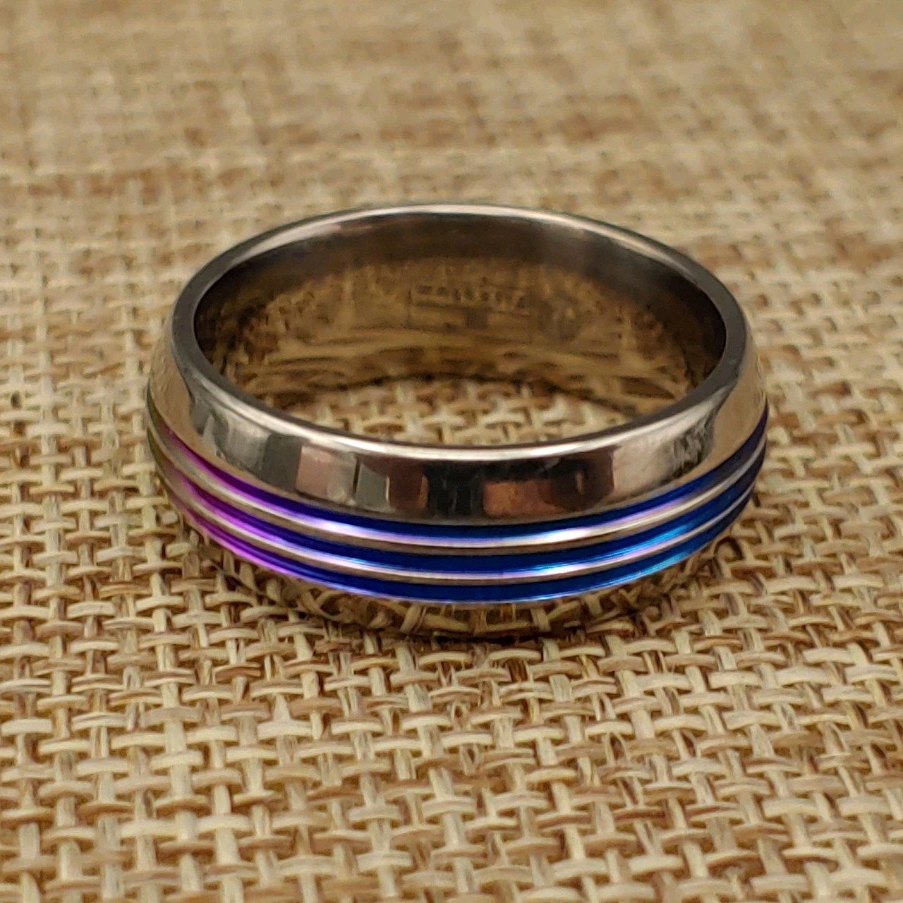 Titanium Rainbow Ring size 10 weighs 5.1g band 8mm