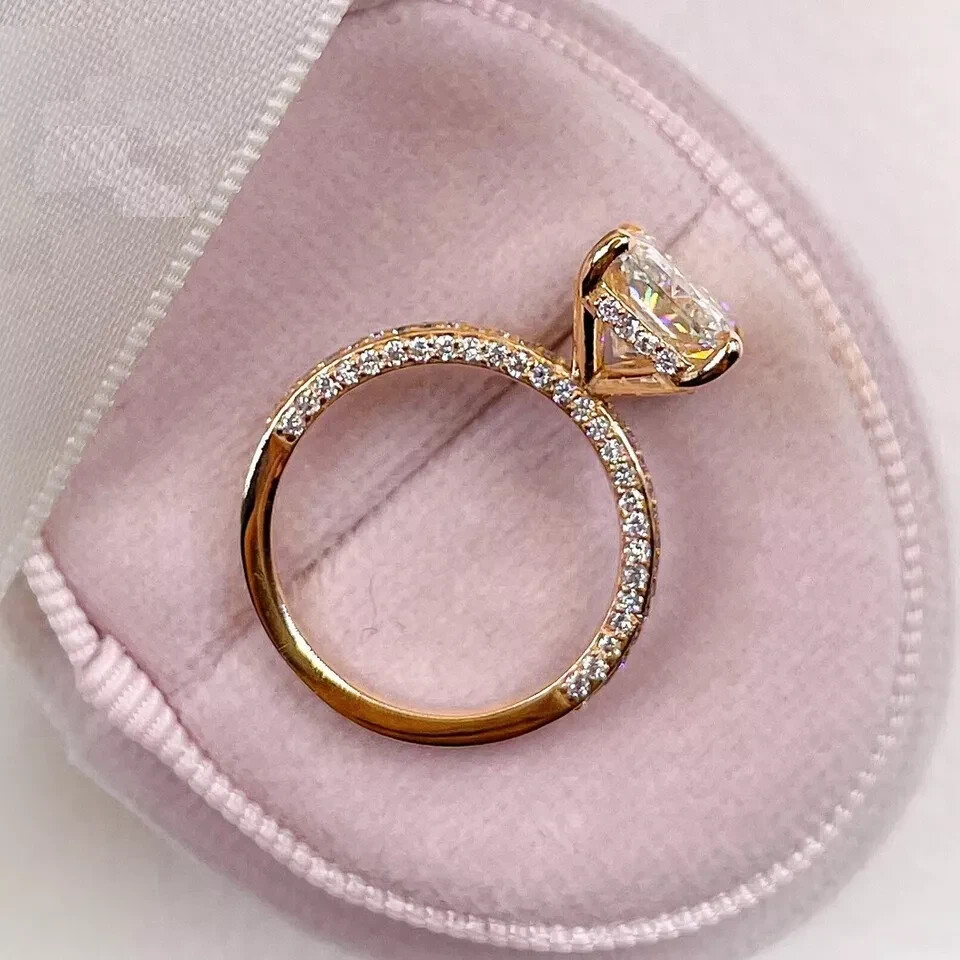 2.5Ct Radiant Cut Simulated Diamond Women Engagement Ring 14K Yellow Gold Plated