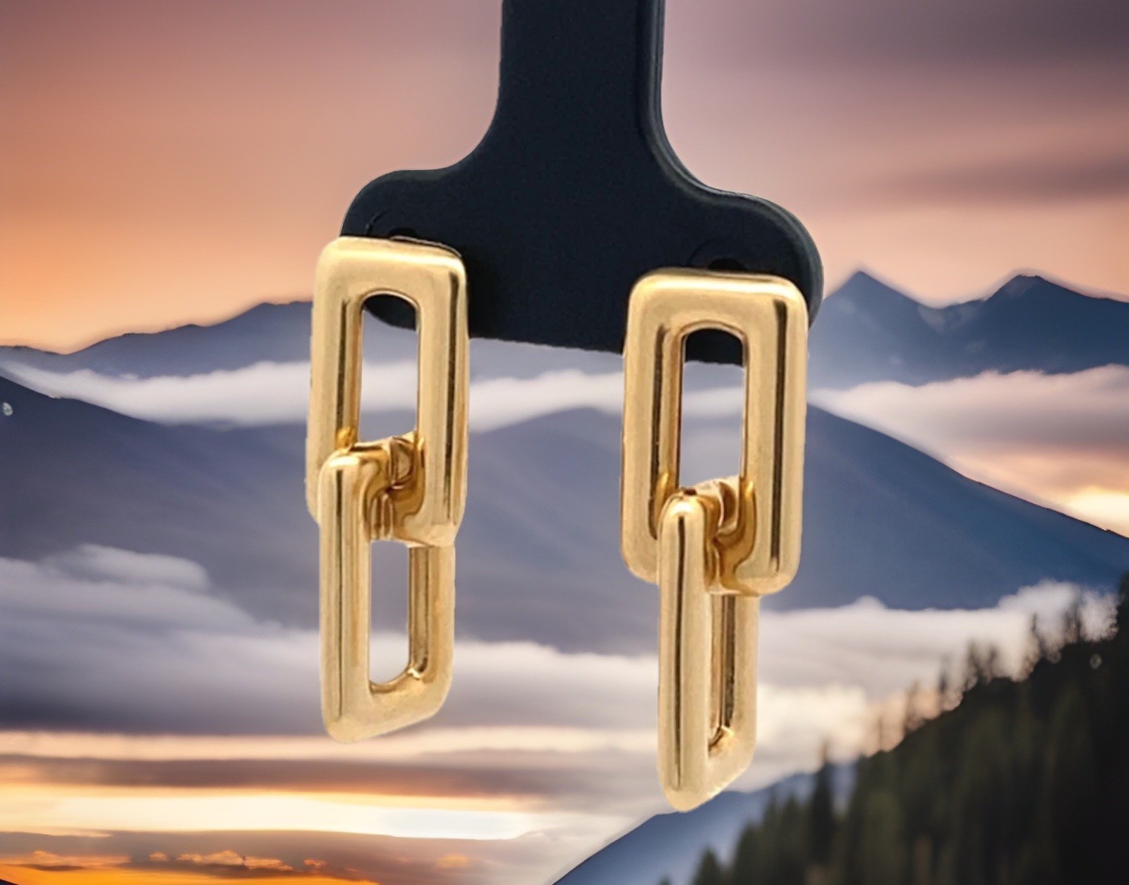 Ladies 18k Yellow Gold Light Weight Double Rectangle 1″ Drop Dangle Earrings
