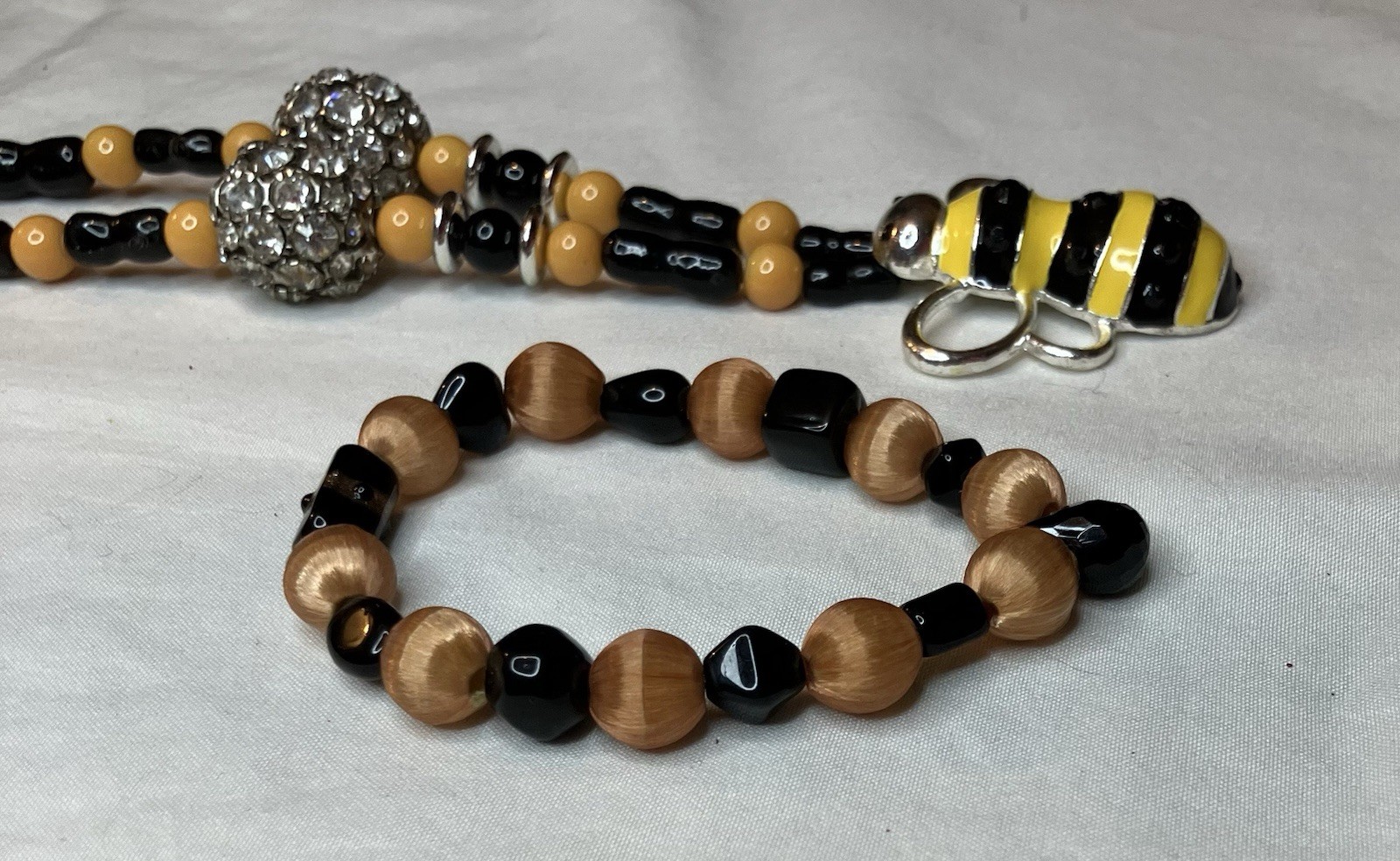 Bee Pendant Beaded Necklace & Stretch Bracelet Jewelry Set Black Yellow Silver