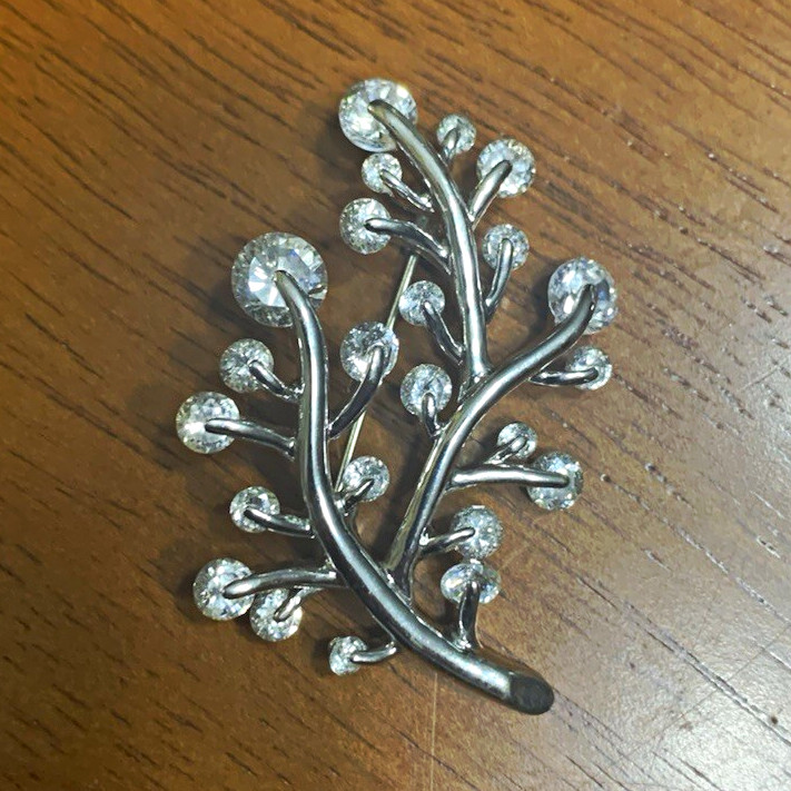 Silver Metal Branch & Leaf Brooch Pin, Nature Theme, No Stone