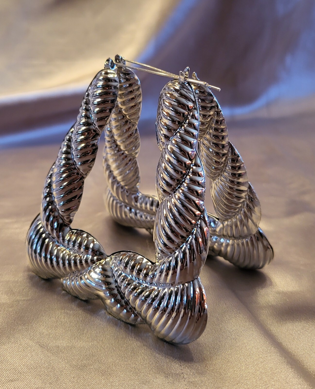 LARGE 3″ SILVER RETRO CHUNKY TRAPEZOID BAMBOO DOOR KNOCKER 80’s HOOP EARRINGS