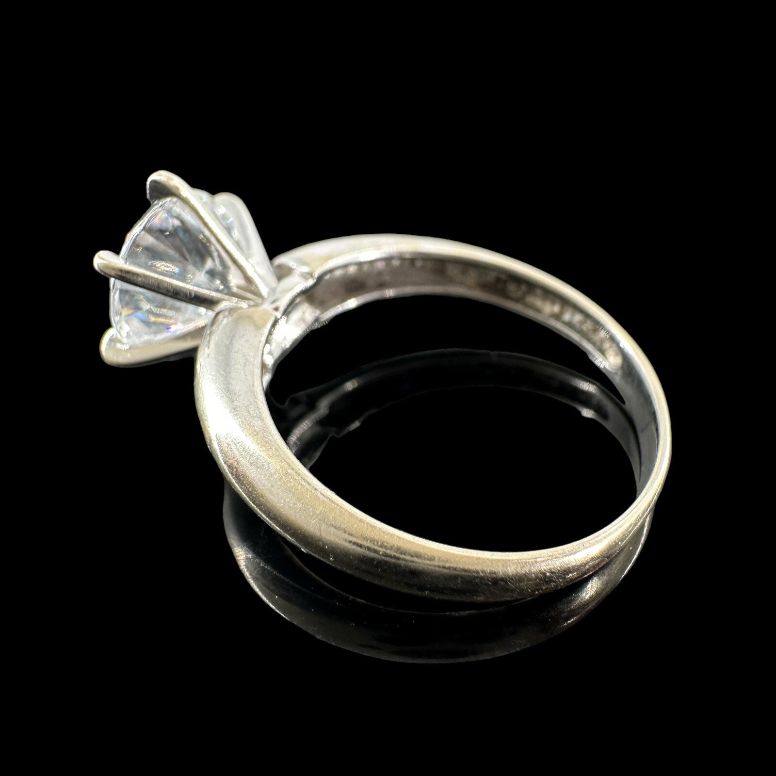 SW 14K White Gold Solitaire Ring Round Cut Zirconia Stone Size 6 2.9g 8mm stone