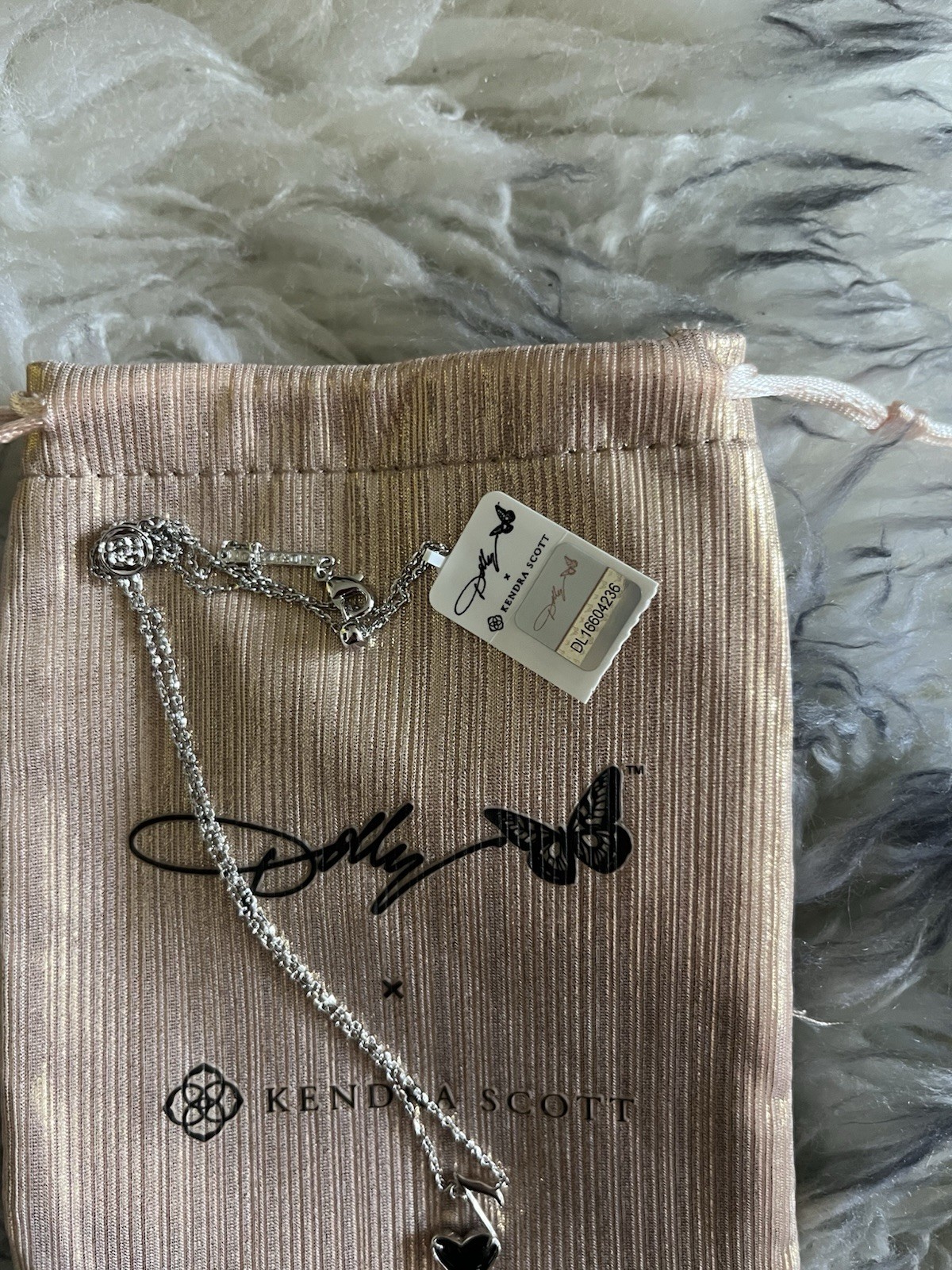 Kendra Scott X Dolly Parton Ari Heart Music Note Necklace New