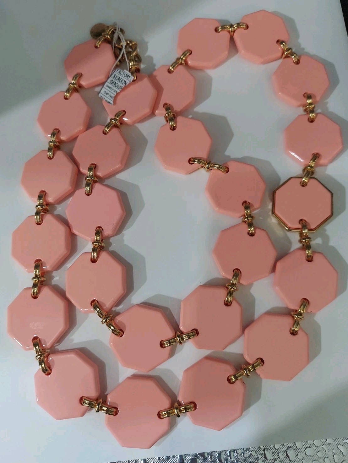New Marc By Marc Jacobs Salmon Pink Octagon News Gold Tone Necklace 28”