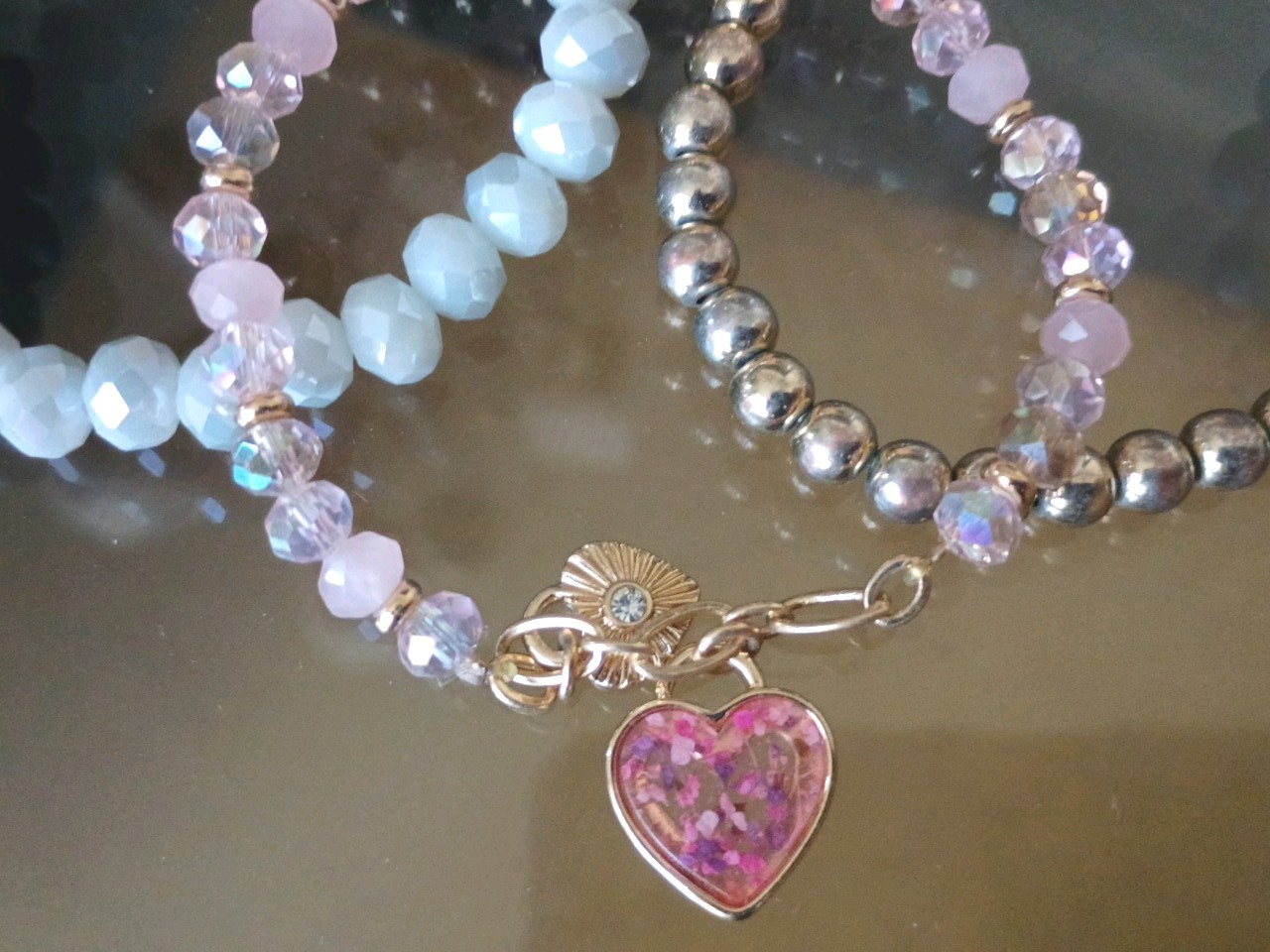 Lot of over 15 Mixed Materials Beaded Bracelets