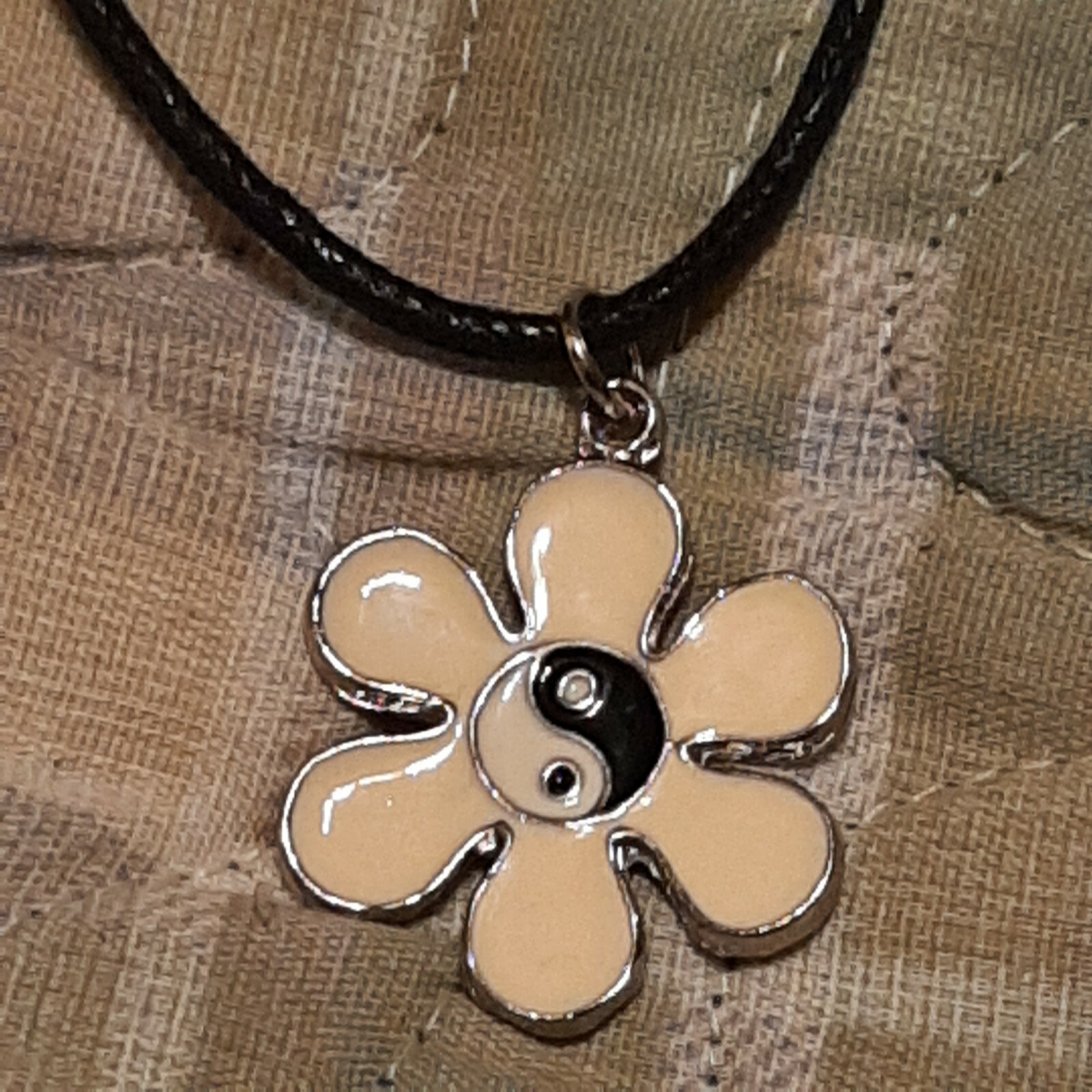 VINTAGE FLOWER / YING YANG Pendant Charm / 26″ Adjustable Rope Necklace