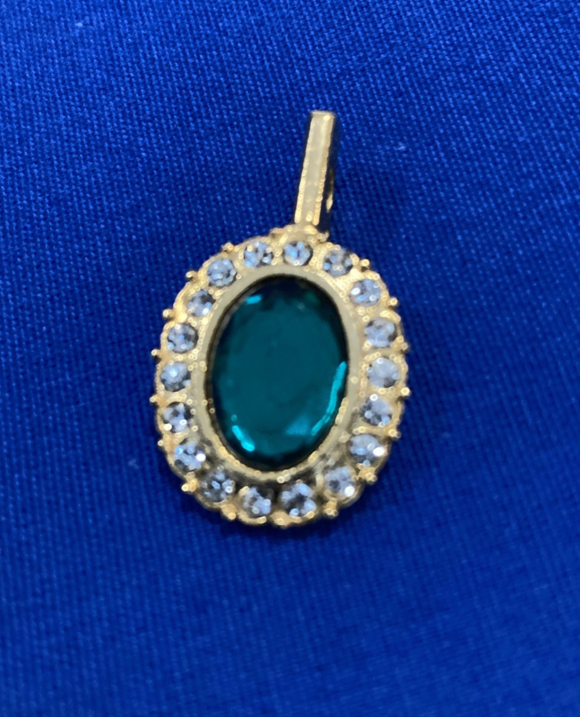 Pendant Gold Tone Faux Emerald Rhinestone 1.25 x .75″ Irish