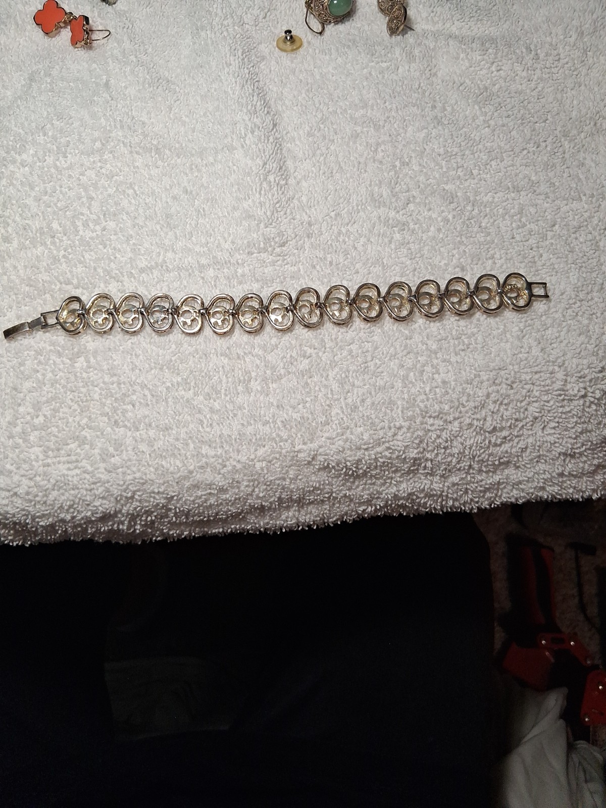 Silver-Tone Metal Heart Link Chain Bracelet with Box Clasp, No Stone