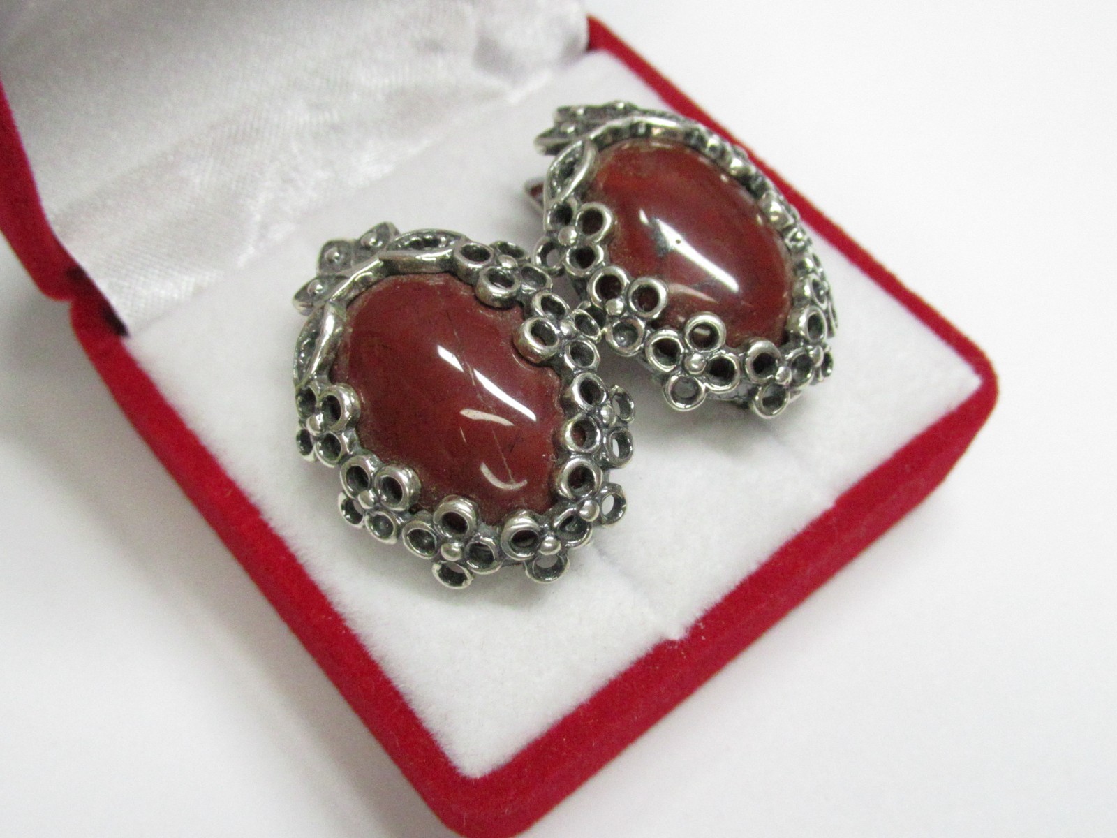Earrings modern costume jewelry, brass, silver plated, weight 12,79 g..