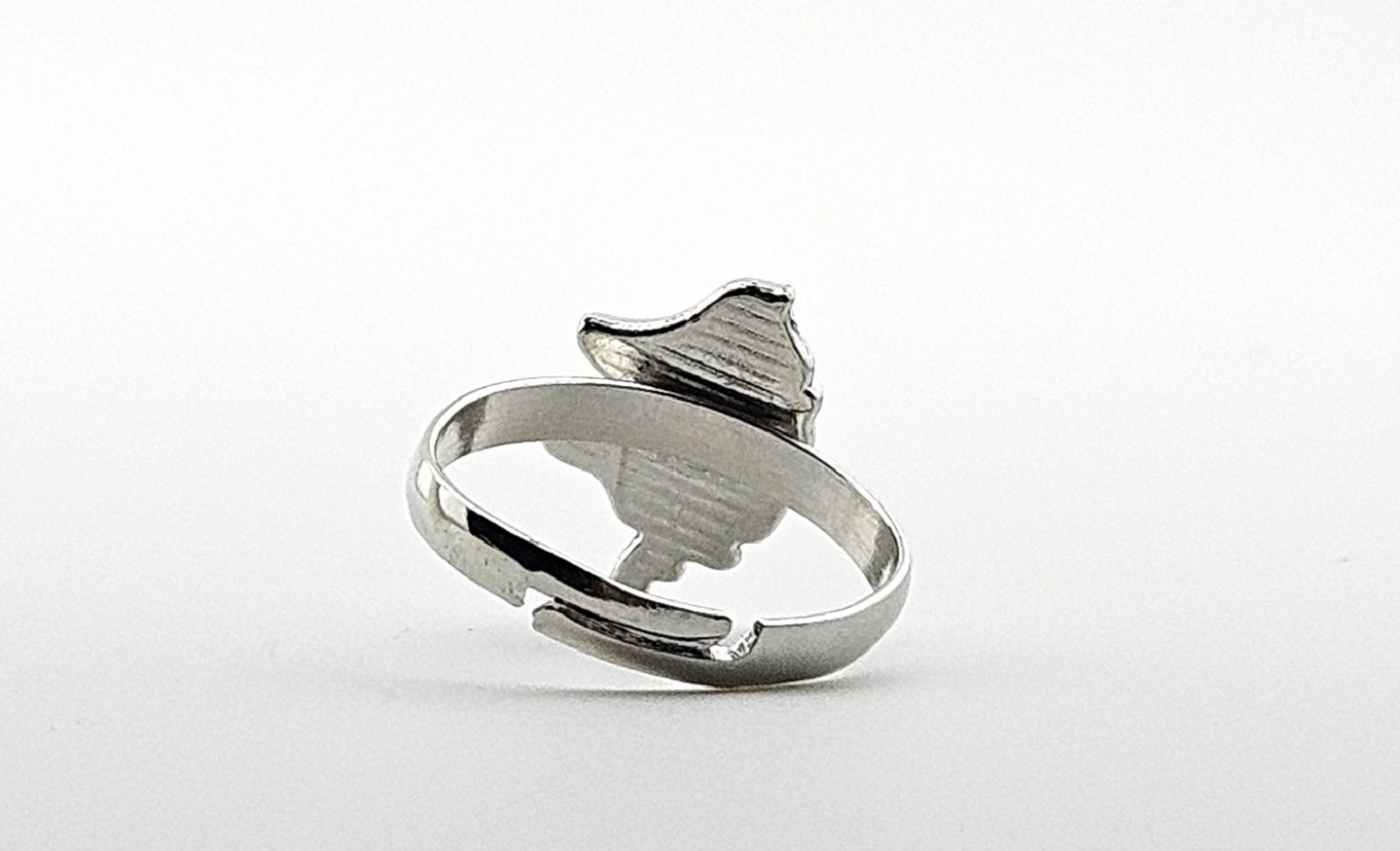 Set Of 3 Silver Tone Band Rings Multiple Sizes J17-3924