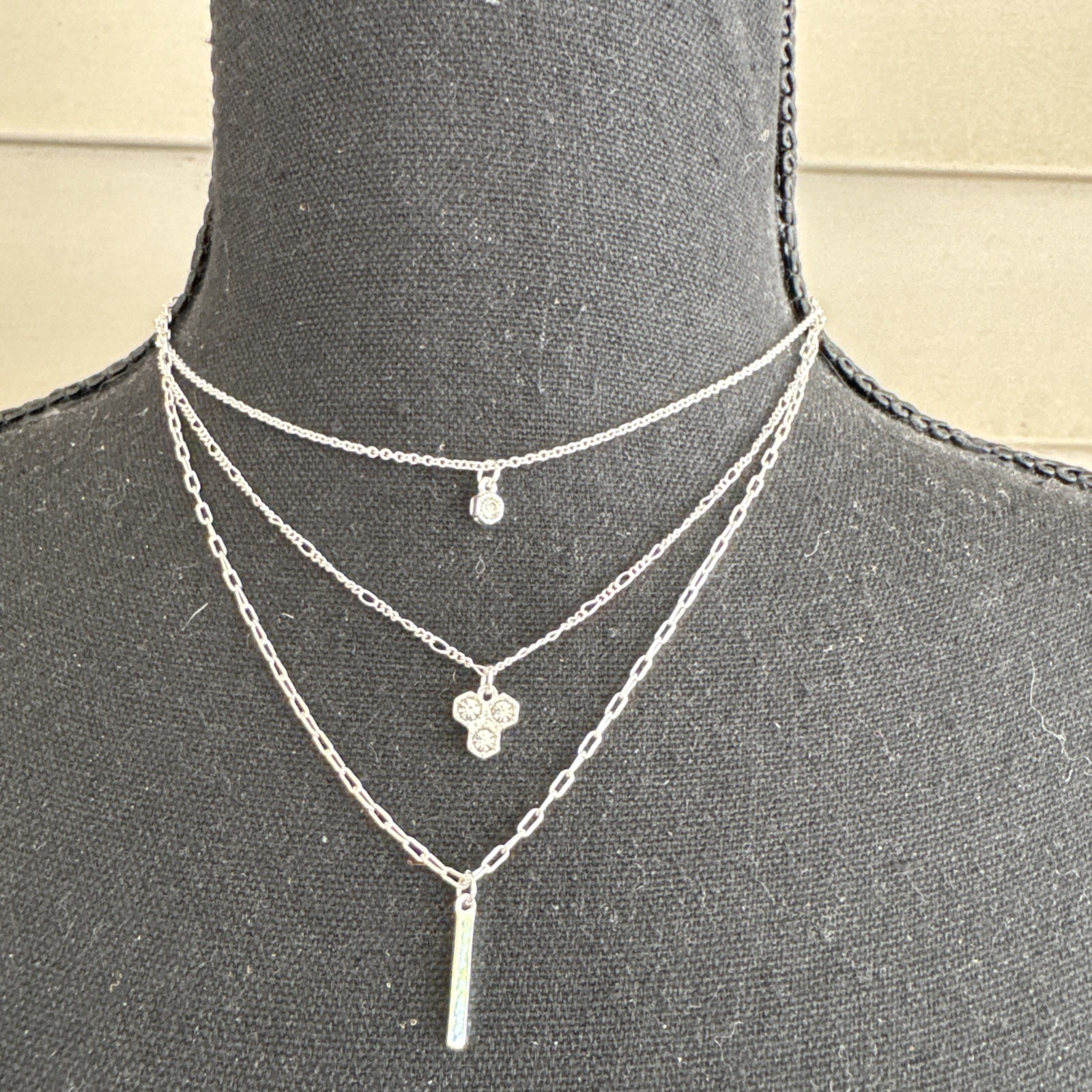 Bijoux Delicates Silvertone 3 Chain Bar Charm Layered Statement 16″ Necklace NEW