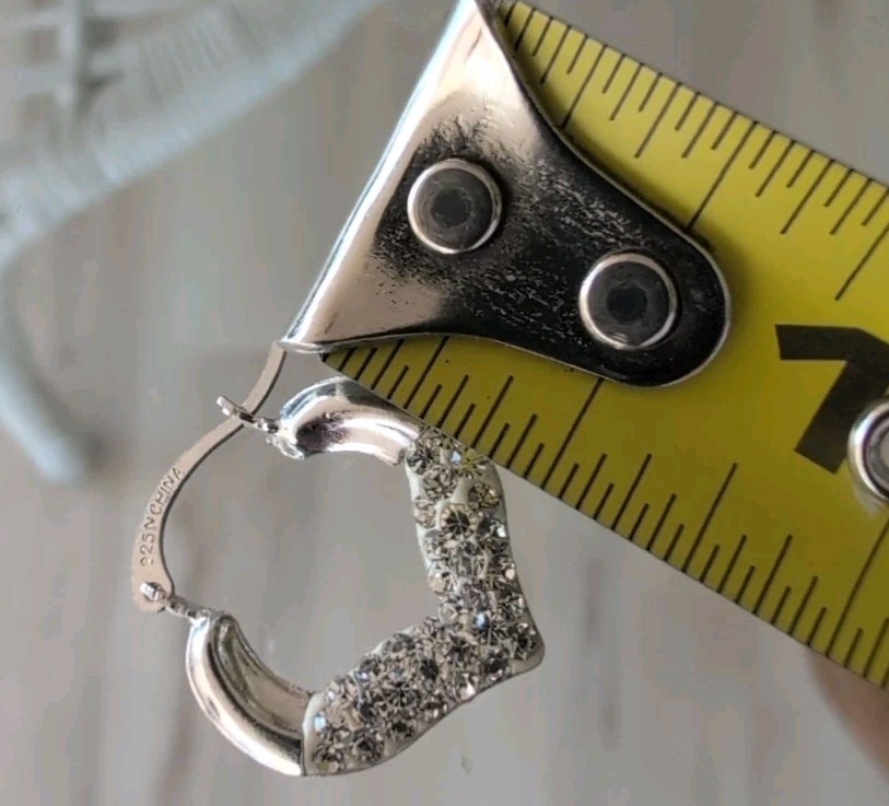 STERLING 925 SILVER HUGGIE HOOP HEART SHAPED CZ PIERCED EARRINGS-1.7 GRAMS