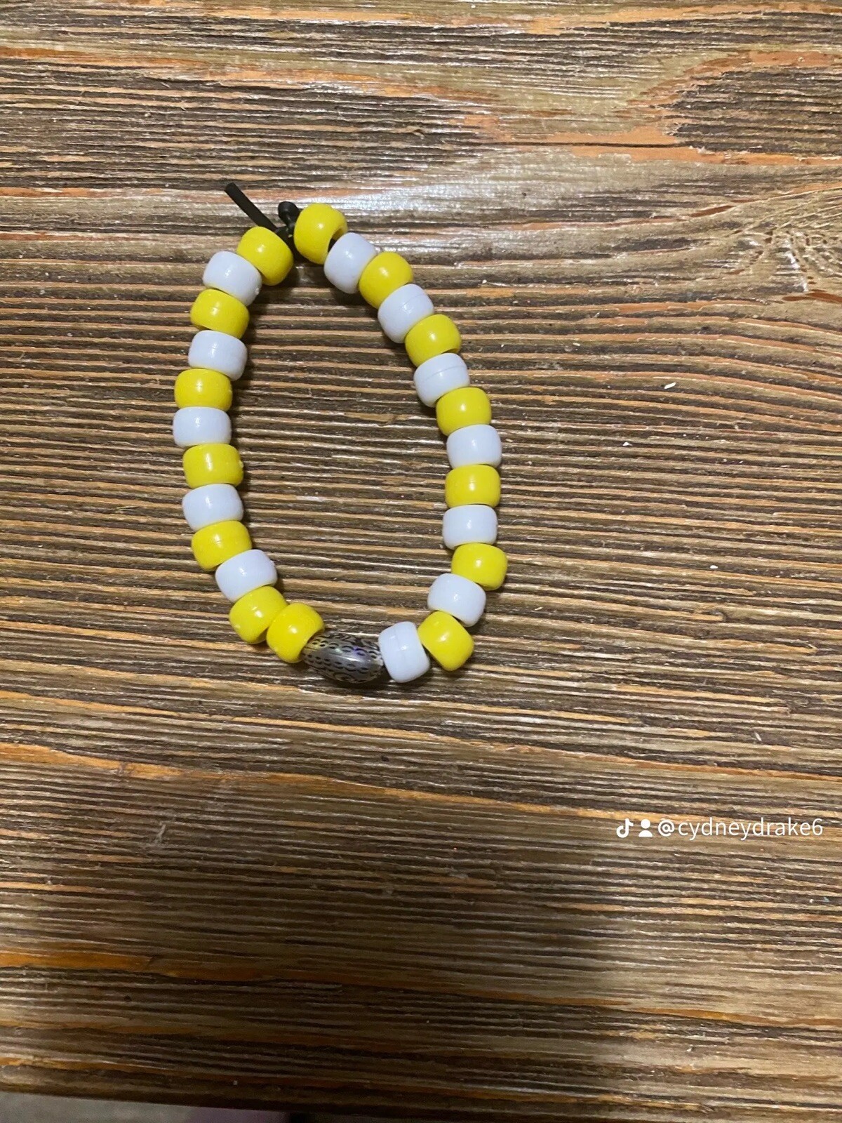 Nike Live Strong Lance Armstrong Rubber Wristband – Yellow