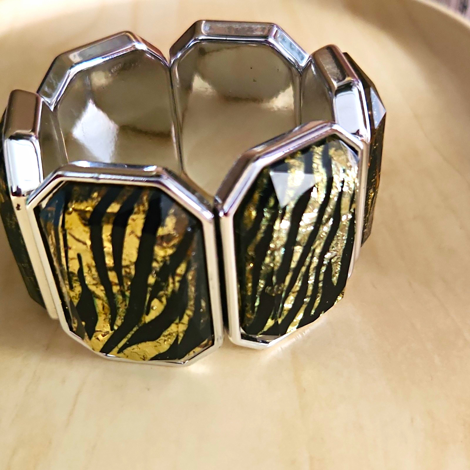 Stretch Bangle Bracelet Silver Tone Black Gold Animal Print Panels No Stone