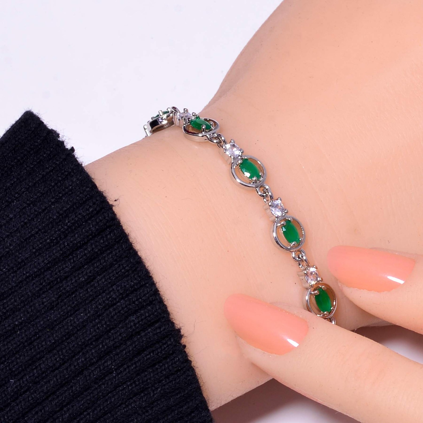 Emerald Simulated 925 Sterling Silver Tennis Bracelet 8.99″ B7306956