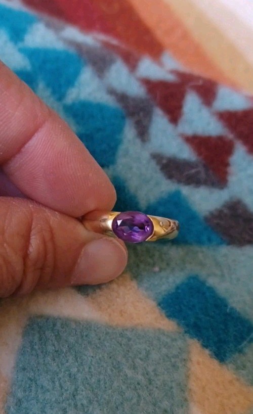 H Stern 18k Solid Gold Amethyst Ring With Tiny Diamond, Size 5.5