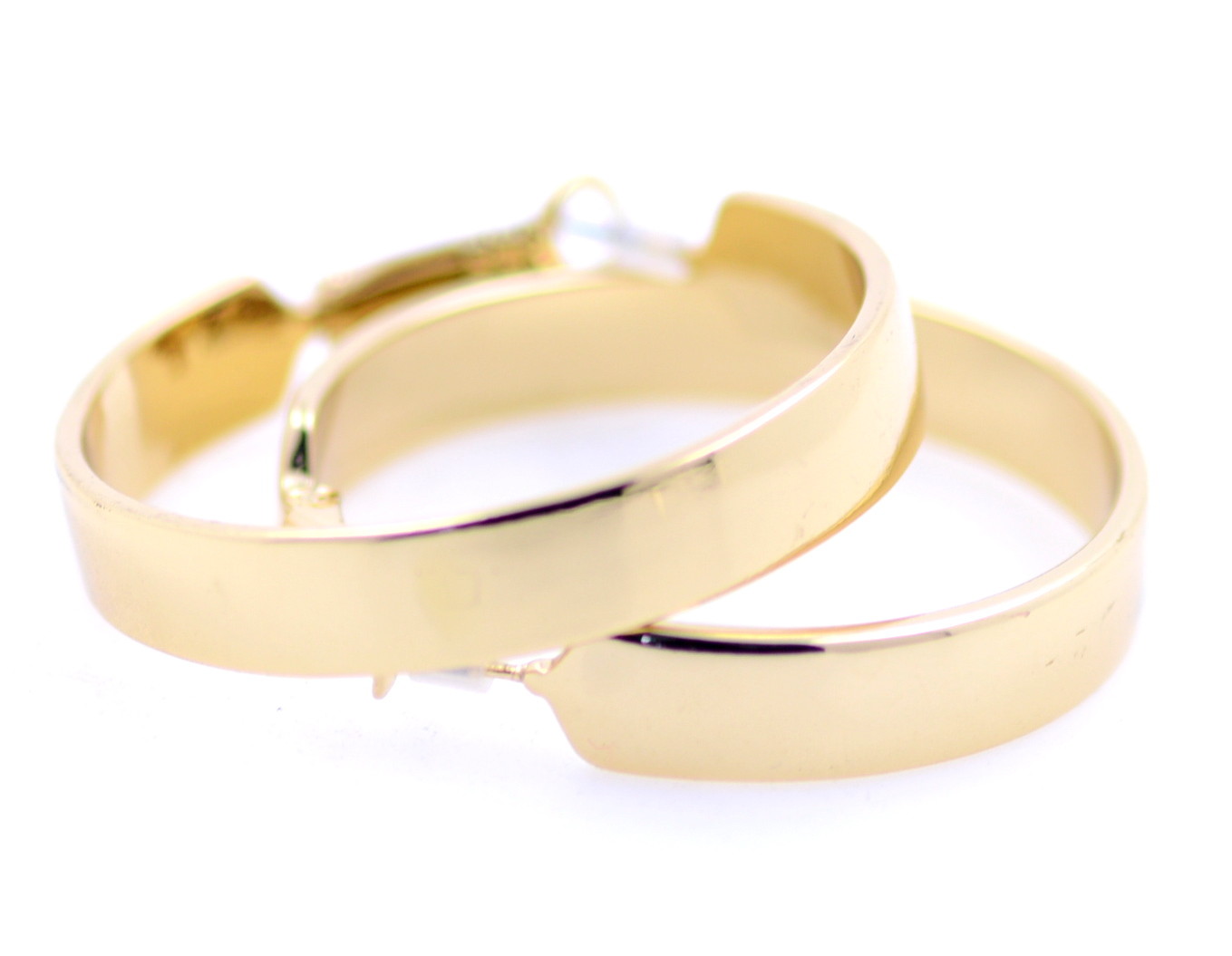 4cm in diameter 0.7cm wide gold hoop earrings