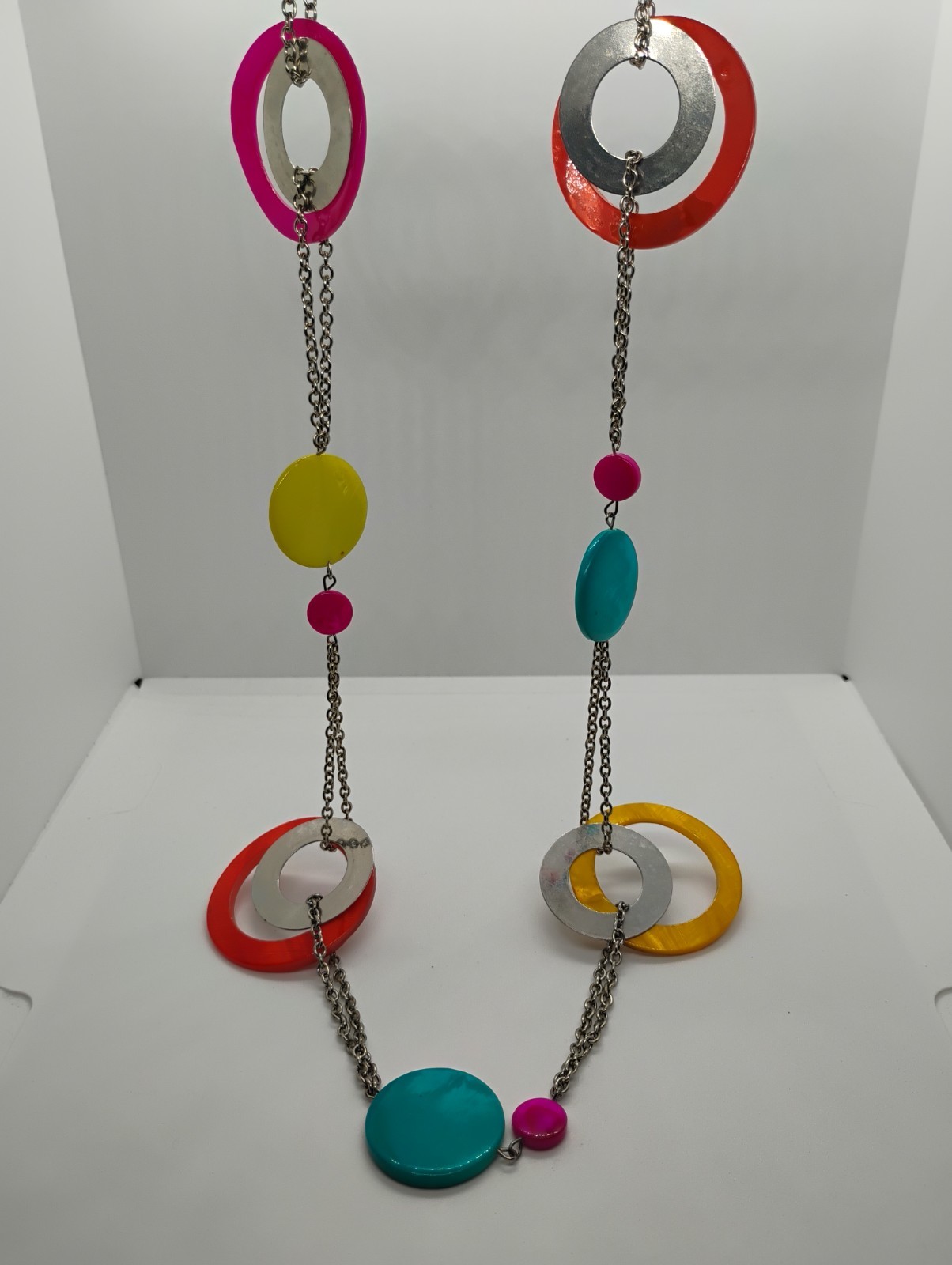 Y2K Multicolor Disc & Ring Beaded Layered Statement Necklace Oval Link Lobster