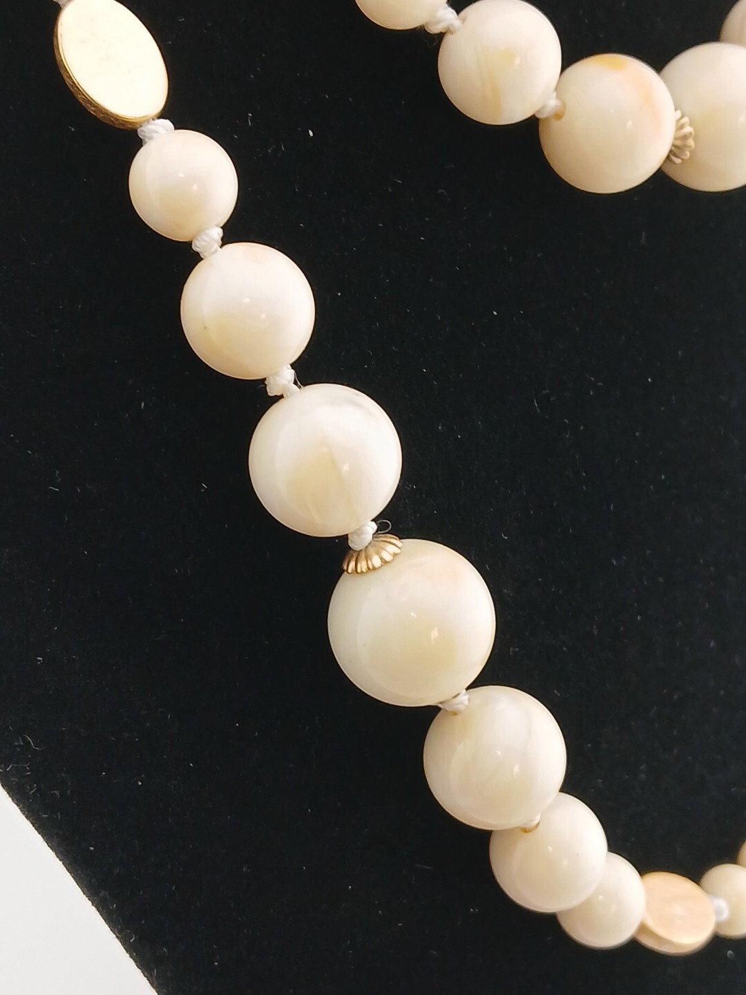 TALBOTS 48 in Multi Size Knotted Beige beads Gold Tone Accents Necklace