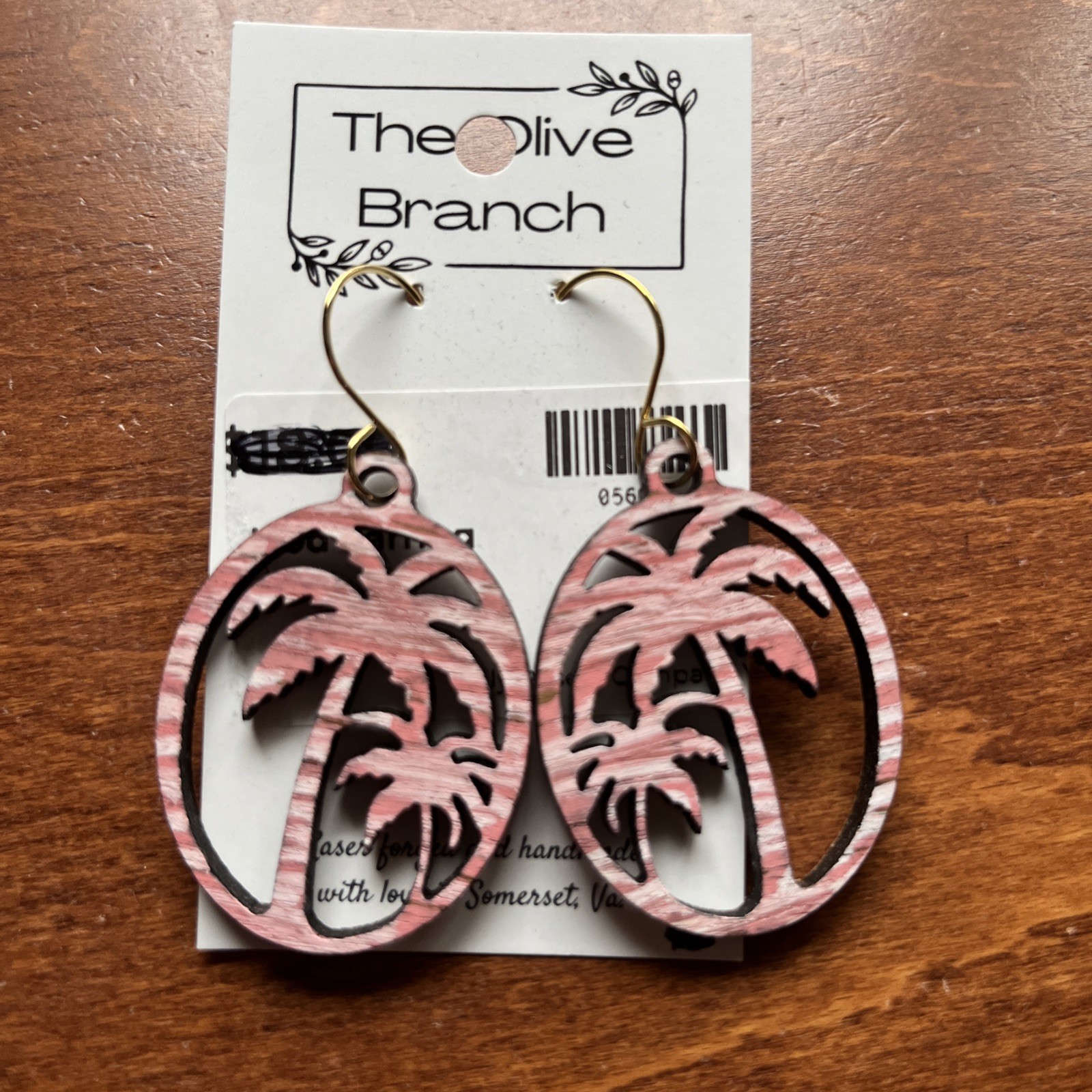 Palm Tree Dangle Wooden Pink Earrings The Olive Branch Somerset, VA NEW