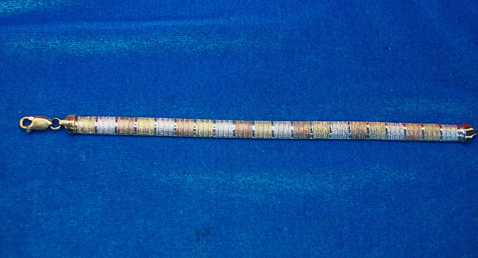STERLING SILVER WITH TRI-COLOR GOLD VERMEIL BRACELET – 7 “