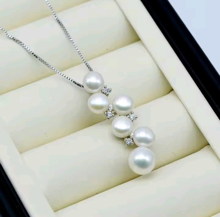 Genuine Freshwater Pearl Necklace Tibetan Silver Pendant Elegant Women’s Jewelry