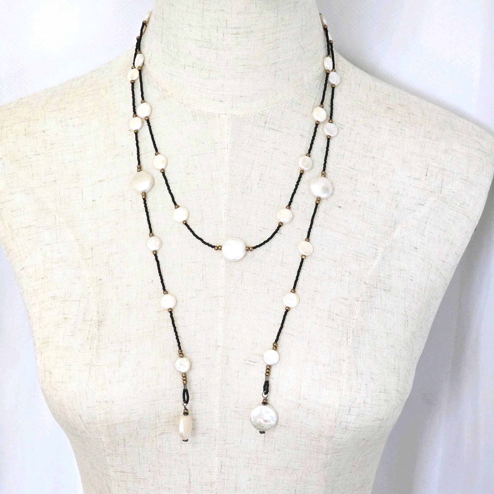 Long Baroque Coin Pearl Black Spinel Station Beaded Necklace 48″ Lariat