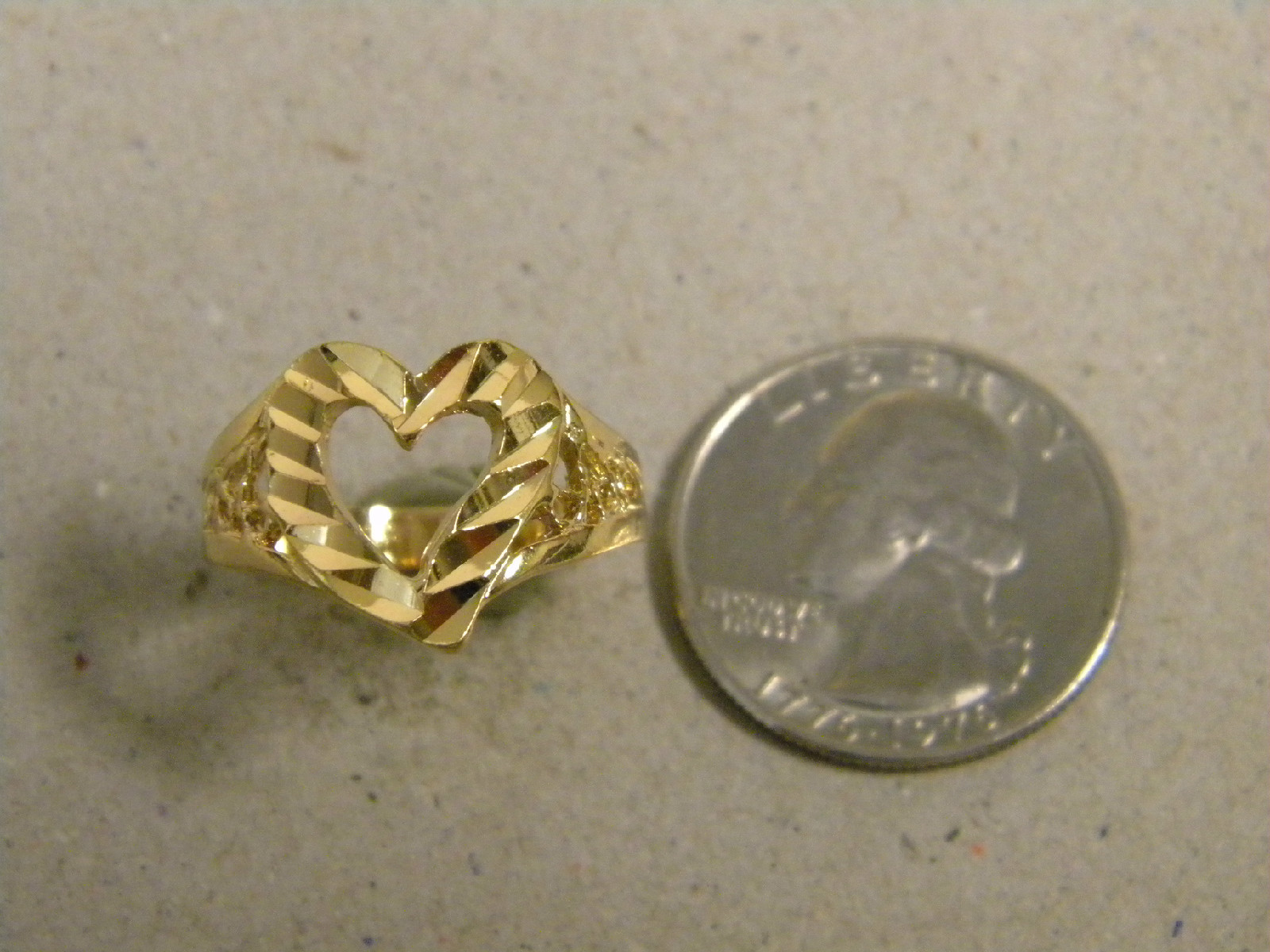 Lady’s Girl’s Women’s Yellow Gold Plated Filigree Open Heart Ring Size 7 7.5 8 9