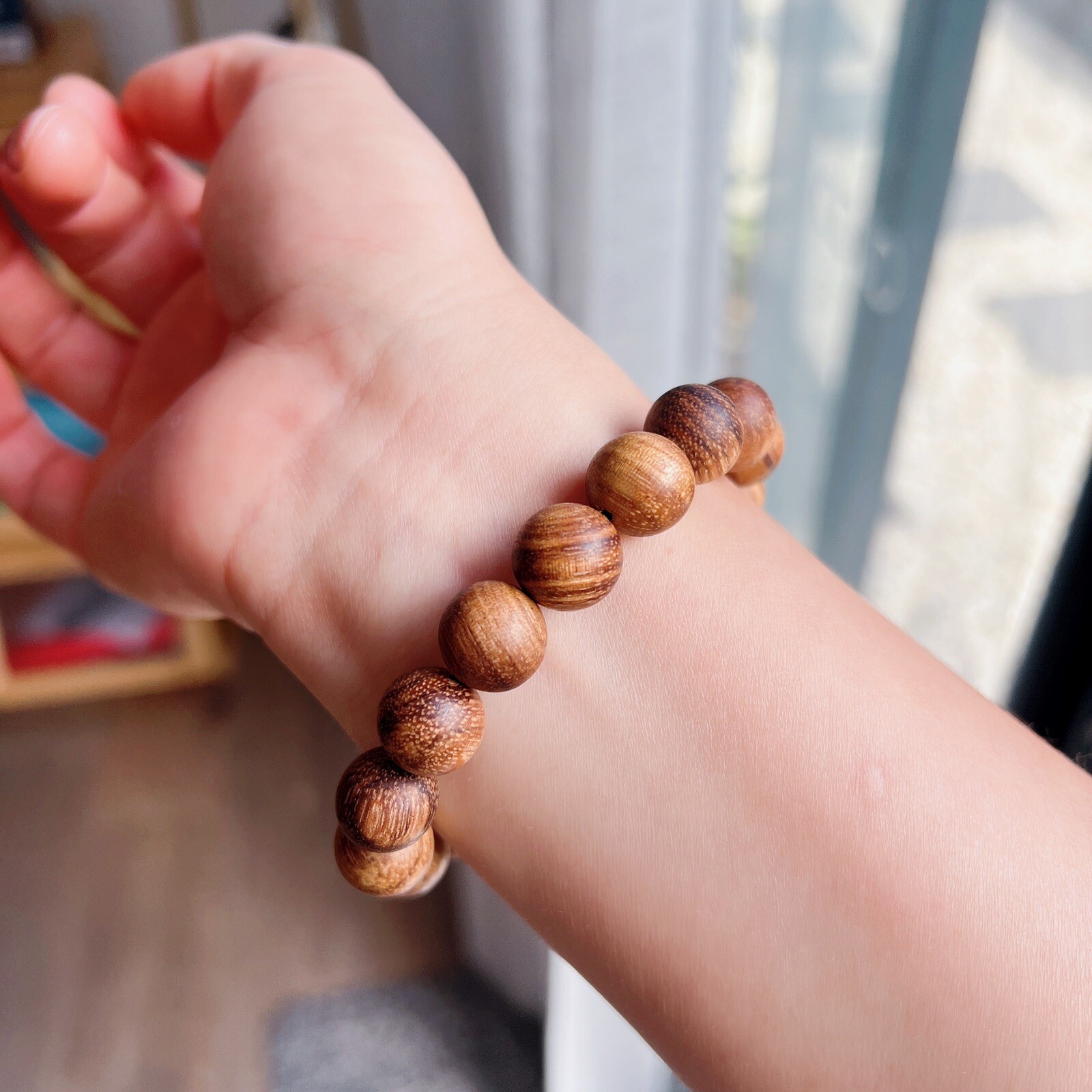 Good Quality Natural Real Agarwood Beaded Bracelet , 12mm Bead