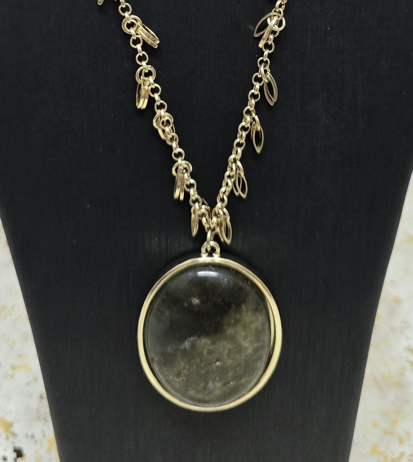 Labradorite White House Black Market Pendant Necklace Gold Tone
