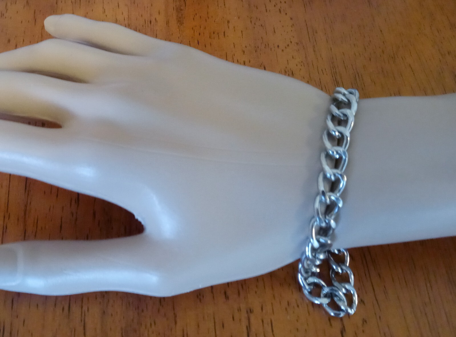 Silver Tone Wide Chucky Thick Link Punk Style Curb Chain Charm Bracelet Size 7