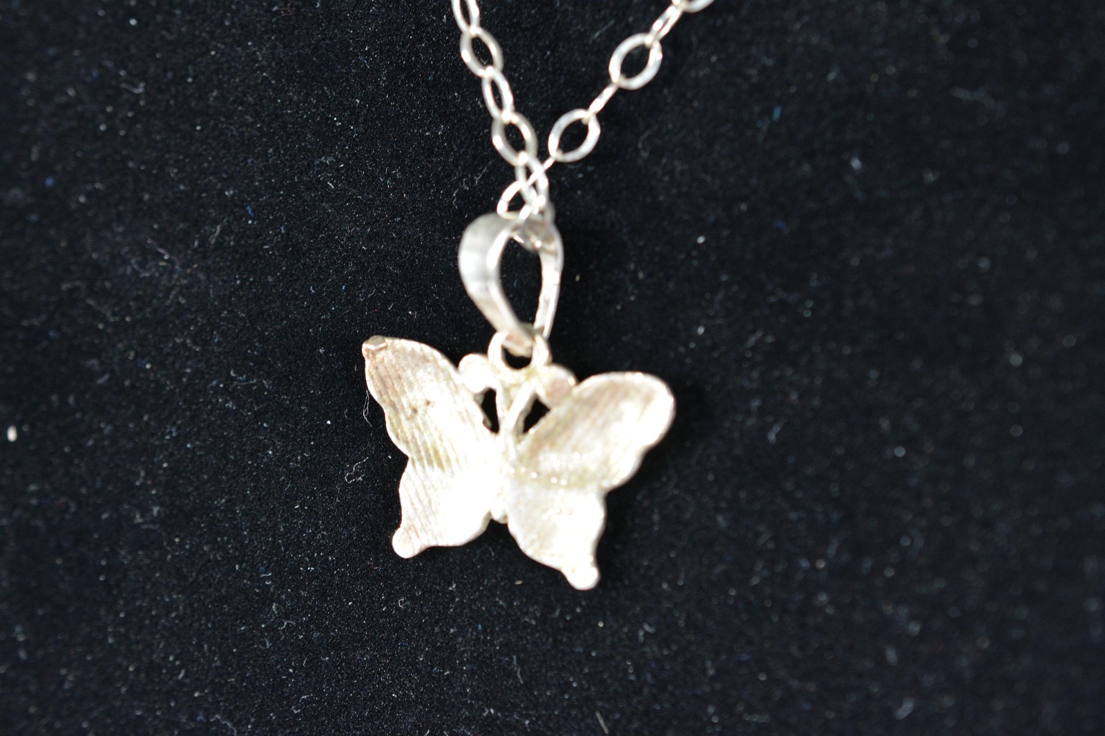 Stirling Silver .925 Butterfly Necklace 18″ 5 GRAMS