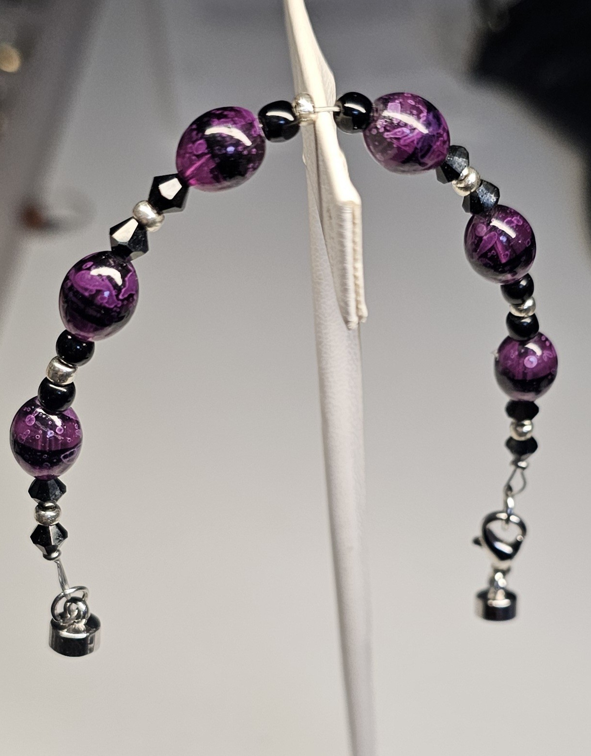 Purple And Black Oblong Beaded Bracelet, Black And Silver Seed Beads Size 5 3/4″